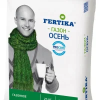 Удобрение Fertika для газона на осень 25 кг